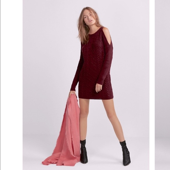 Express burgundy red sweater mini dress with cold shoulder cut outs knit XS - Picture 1 of 4